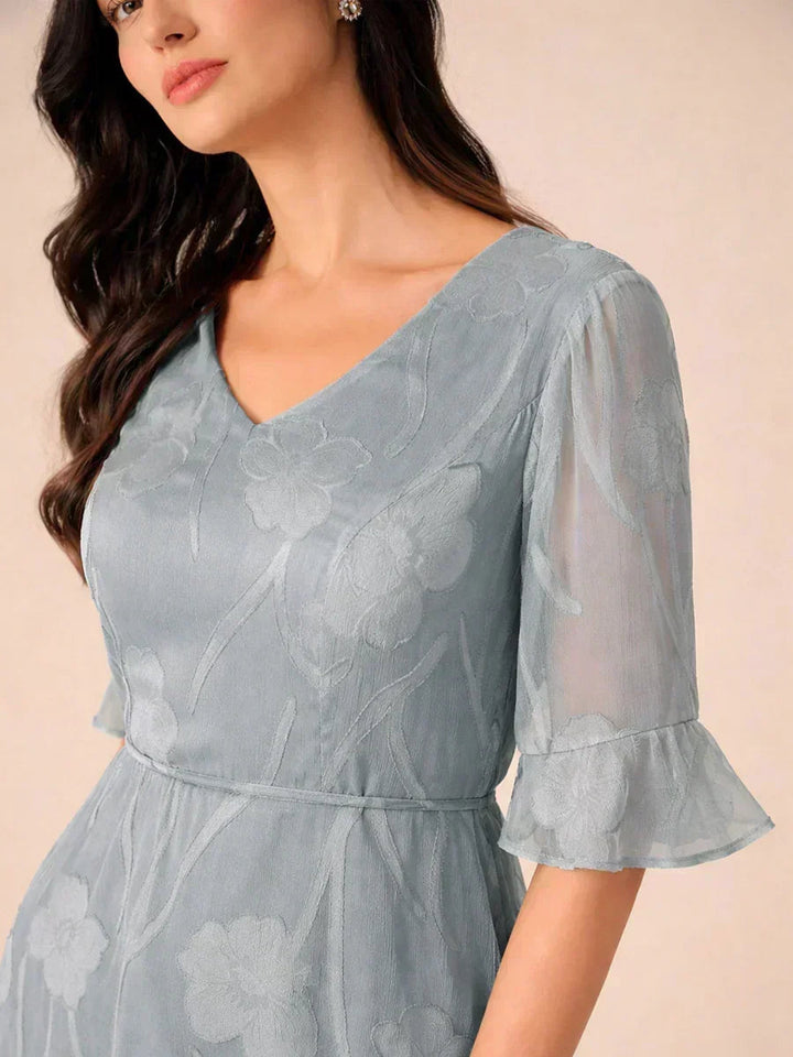 Karolina | Elegancka Koronkowa Sukienka Midi