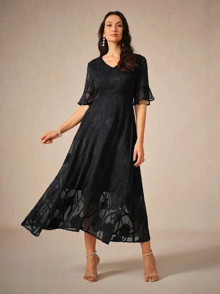 Karolina | Elegancka Koronkowa Sukienka Midi