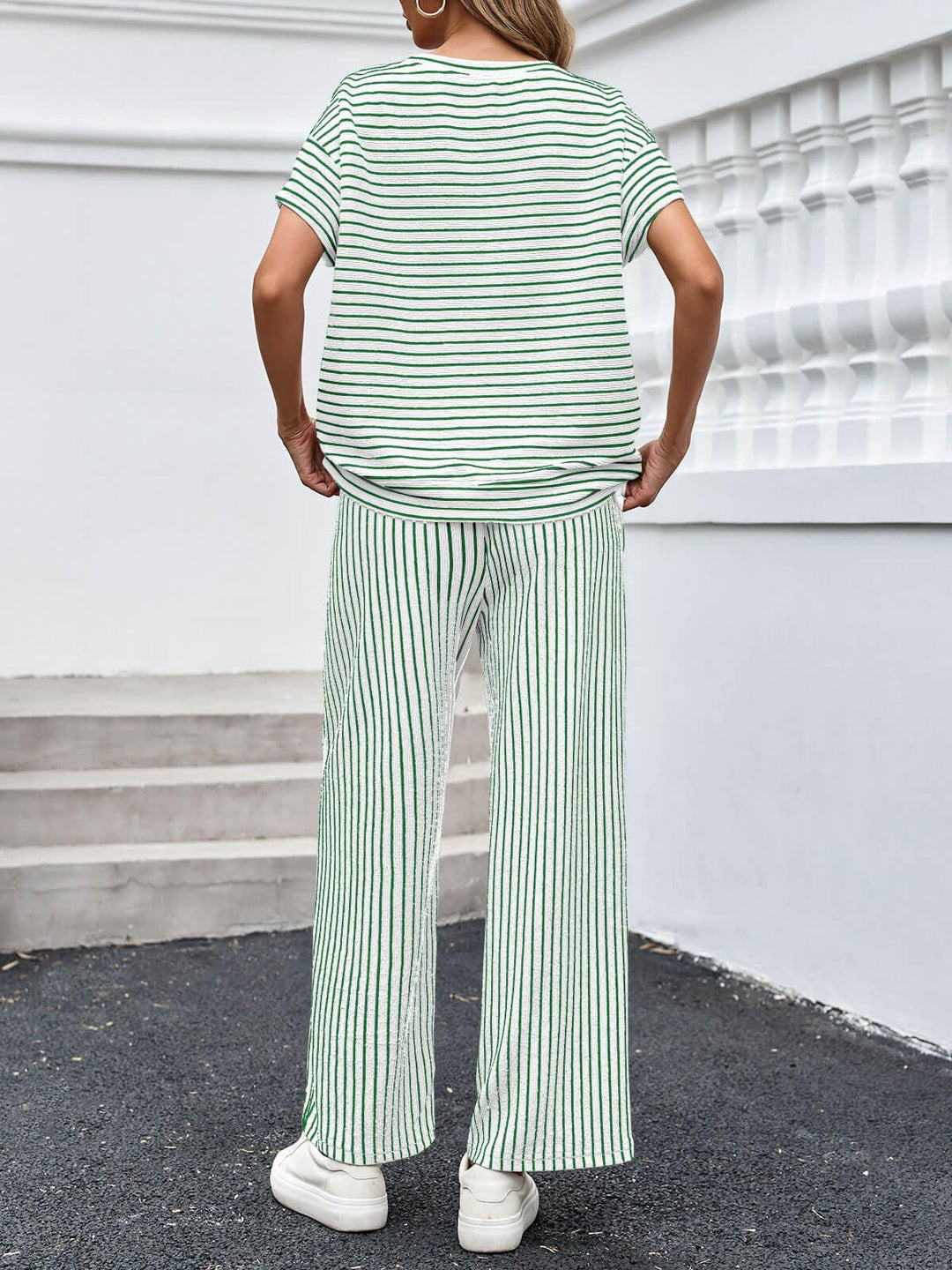 Bea | Zestaw w Paski T-Shirt i Spodnie